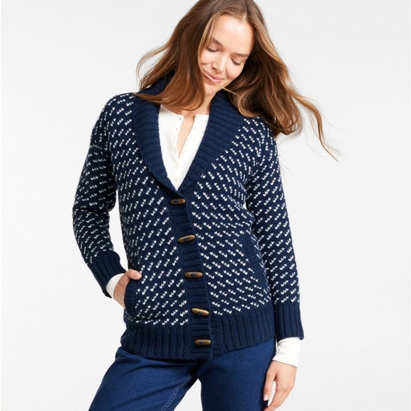 LL Bean's Classic Ragg Wool Sweater, Cardigan Bird's-Eye - Picture 3 of 10